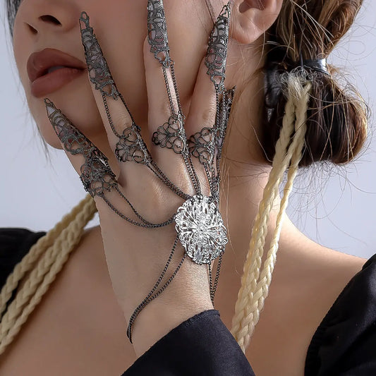 Halloween Tassel Nail Chain Gold