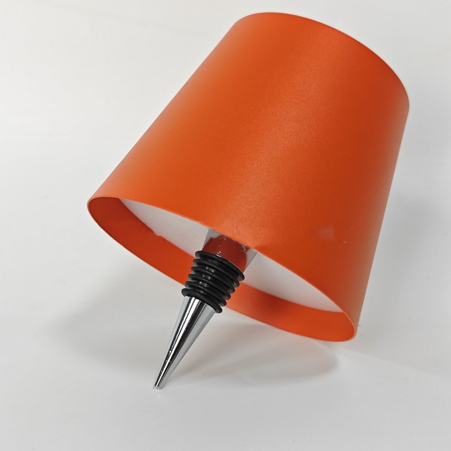 Wireless Wine Bottle Lamp – Modern LED Desk Light