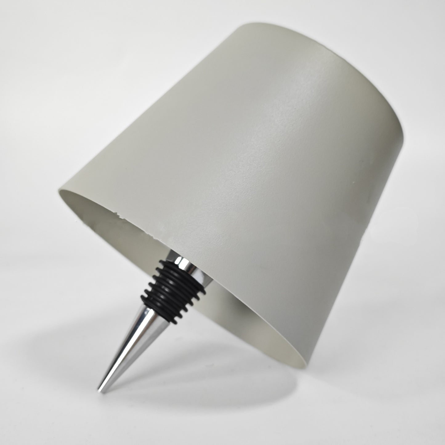 Wireless Wine Bottle Lamp – Modern LED Desk Light